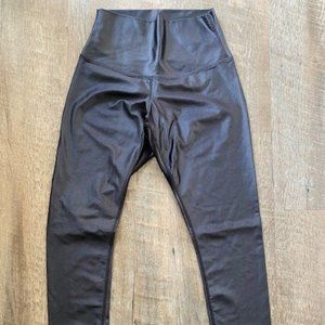 DYI High Shine Tights